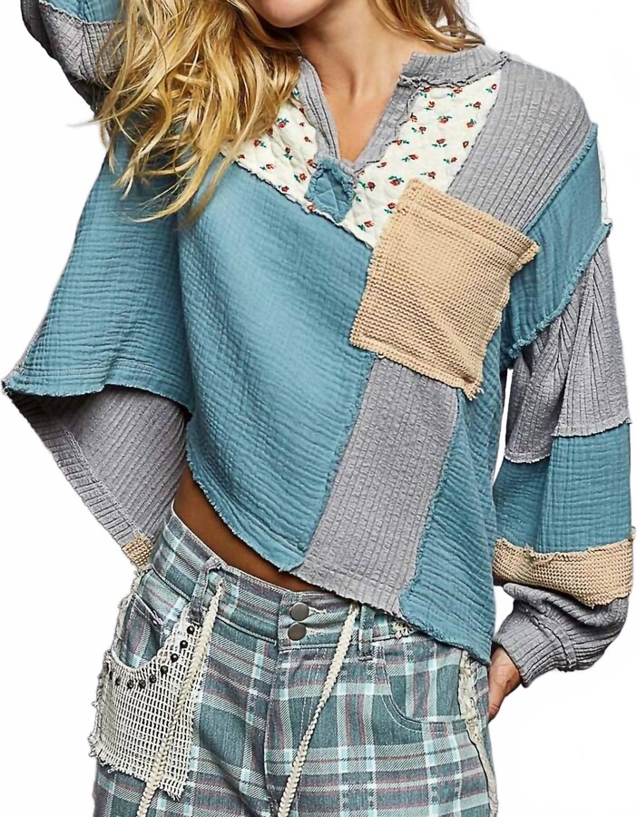 POL Flower Patch Top In Azure Blue