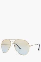 Thumbnail for your product : boohoo Ombre Effect Aviator Sunglasses