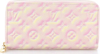 Louis Vuitton Cardholder LV By The Pool Pink Leather ref.283269 - Joli  Closet