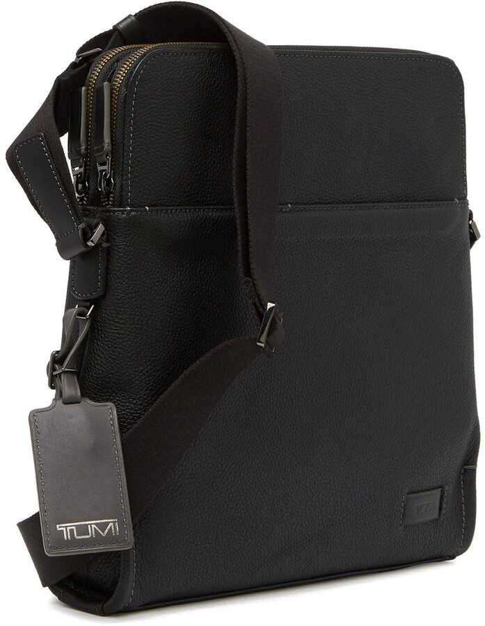 stratton crossbody
