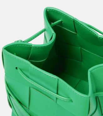 Bottega Veneta Cassette Small leather bucket bag
