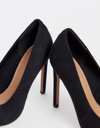 ASOS DESIGN Wide Fit Porto pointed high heeled court shoes in black