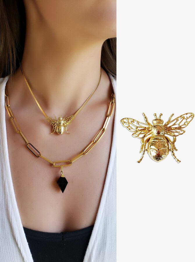 Etsy Gold Queen Bee Pendant Large Honeybee Connector Charm Honey Necklace Bracelet Jewelry Insect Bug Animal Gift Vintage USA Juliet