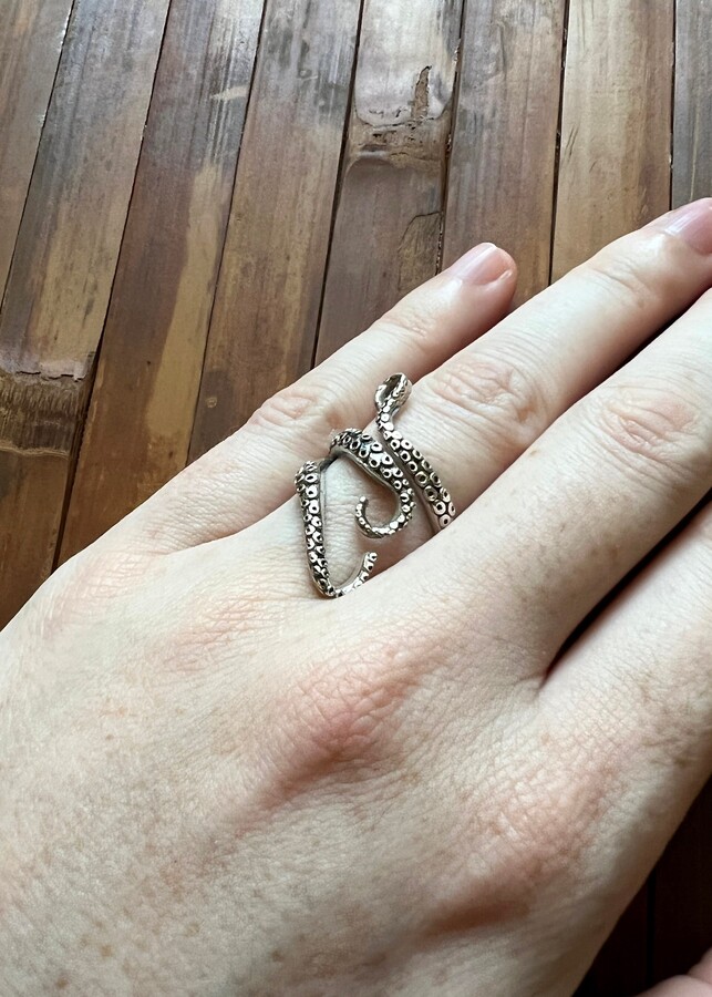 Octopus Tentacle Ring | Sterling Silver Steampunk Gothic Jewelry Giant Squid Ocean Creature Cephalopod Kraken Streetwear Boho Unisex