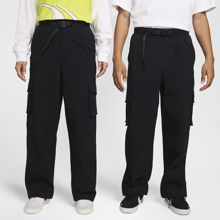 Men's Nike SB Kearny Cargo Skate Pants in Black | FV7347-010