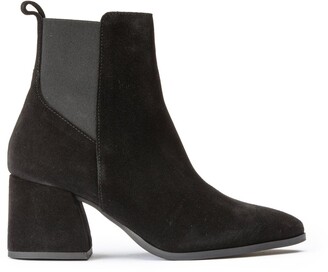 pointed boots with block heel