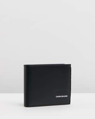 Calvin Klein Jeans Canvas Billfold Coin Pass Wallet