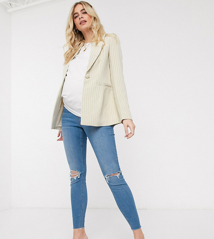 under bump skinny jeans