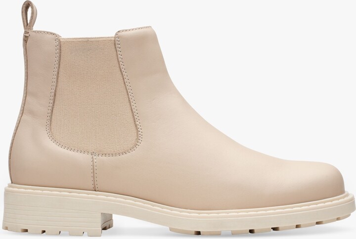 clarks orinoco club chelsea boot