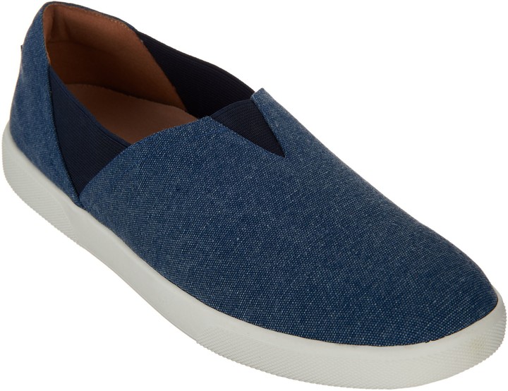 vionic canvas sneakers