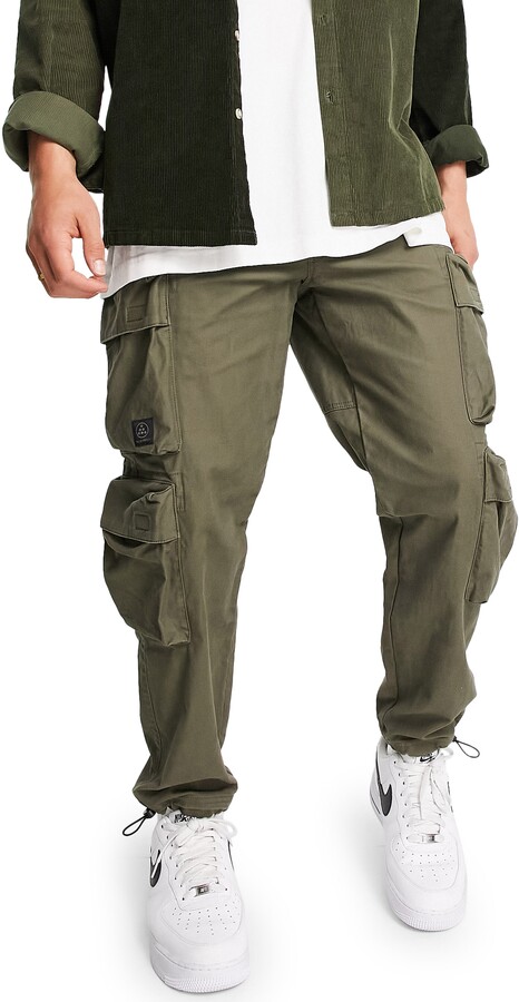 omniscient Mens Relaxed Fit High Waist Distressed Solid Color Cargo Pant