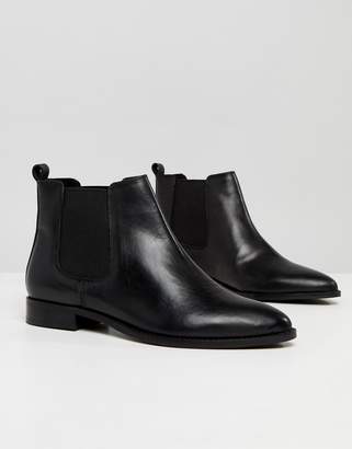 ASOS DESIGN AUTOMATIC Wide Fit Leather Chelsea Boots