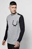 Thumbnail for your product : boohoo Long Sleeve Contrast Pocket Print T-Shirt