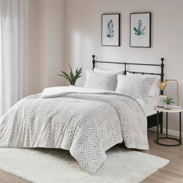 Ivory Aurora Plush Down Alternative Comforter Set King/California King: Madison Park, Geometric Pattern, OEKO-TEX Certified