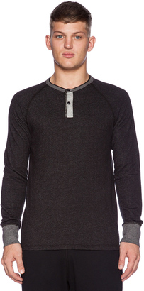 Reigning Champ L/S Henley
