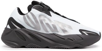 yeezy boost 700 trainers