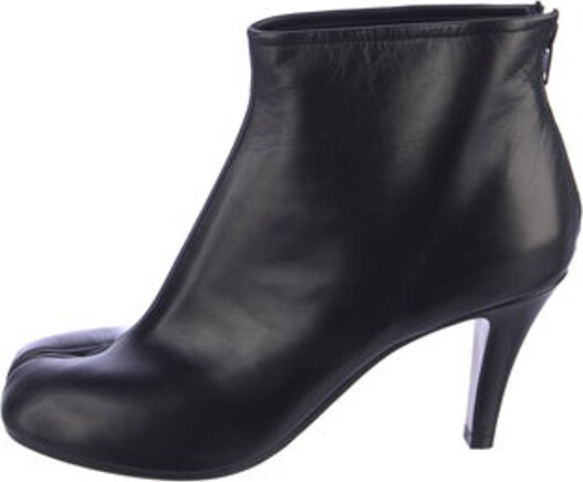 Maison Margiela Leather Ankle Boots Blue Square-Toes Exposed Zip Closure at Ankles Includes Box & Dust Bag Unfortunately, due to restrictions, this item may not be eligible for shipping in all areas.