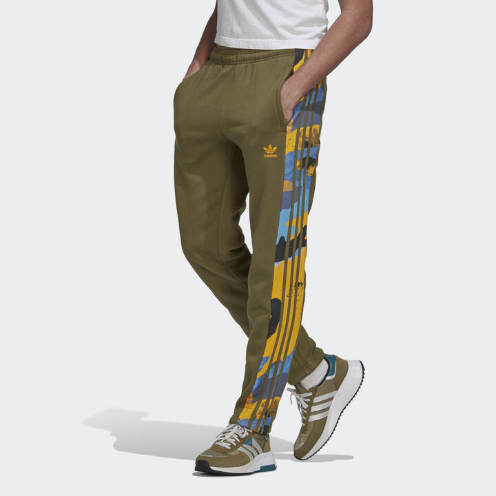 adidas sweatpants camo