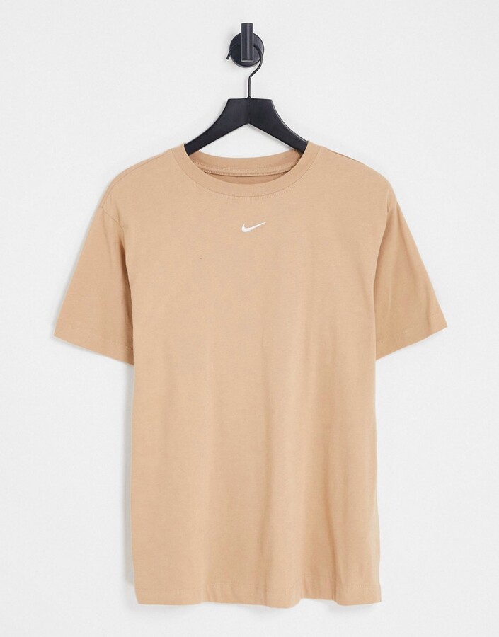 nike essential boyfriend tshirt