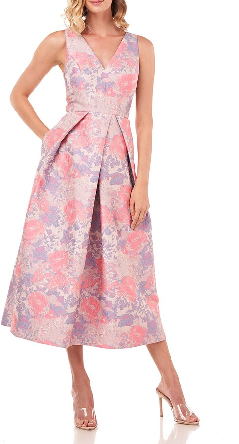 Kay Unger New York Maxime V-Neck Sleeveless Floral Jacquard Dress 