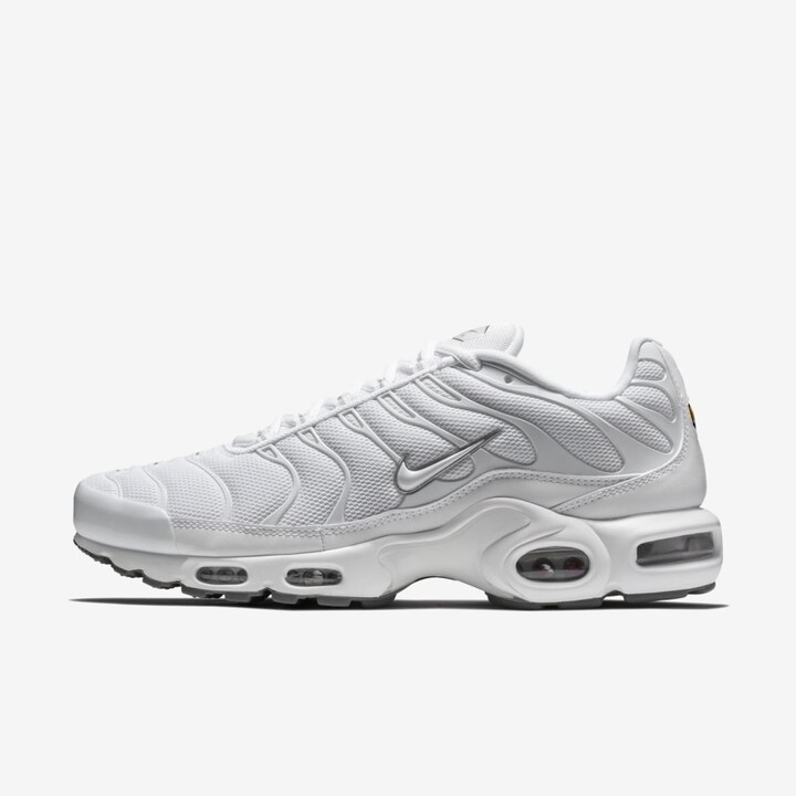 white air max plus men