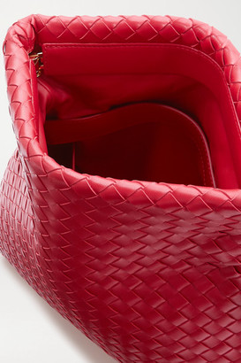Bottega Veneta The Fold Intrecciato Leather Shoulder Bag - Red