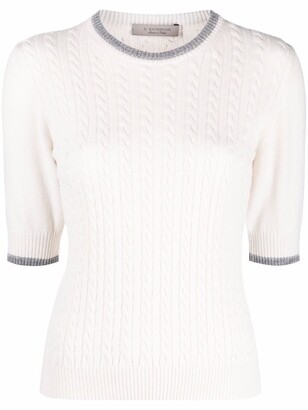 D-Exterior Half-Sleeve Cable-Knit Sweater