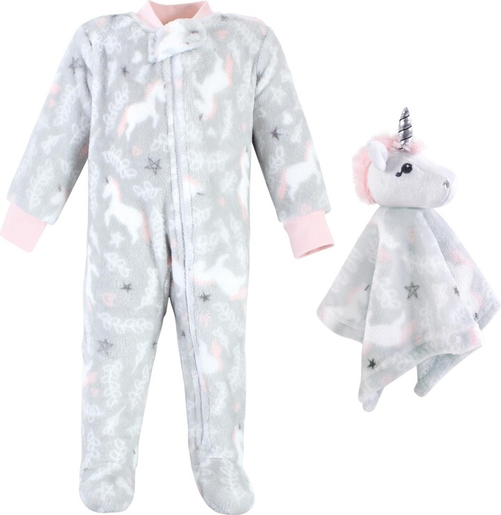 https://img.shopstyle-cdn.com/sim/d8/2d/d82da66a64c926ca31ef945625b4eb24_best/hudson-baby-baby-girls-flannel-h-sleep-and-play-and-security-toy-one-piece-whimsical-unicorn.jpg