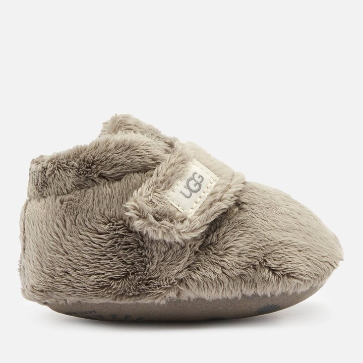 gray baby uggs