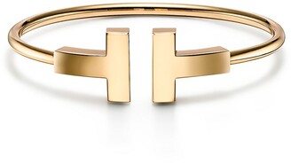 Tiffany & Co. T wide wire bracelet in 18k gold, small