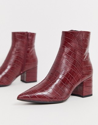 New Look pointed block heeled boots in dark red croc