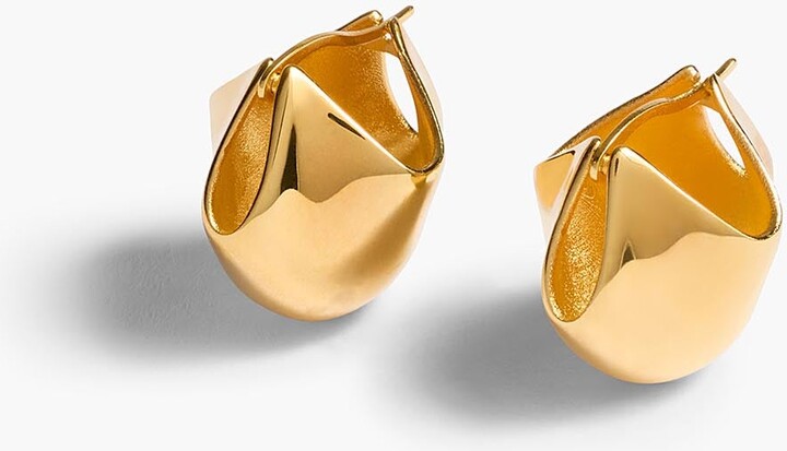 Small Lotus Earrings in Gold