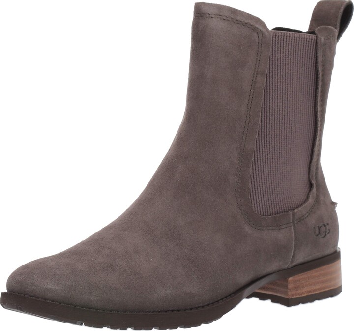 womens chelsea boots ugg