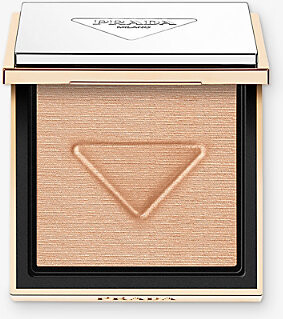 Prada 01 Champagne Light Glowing Powder Deep 6.8g