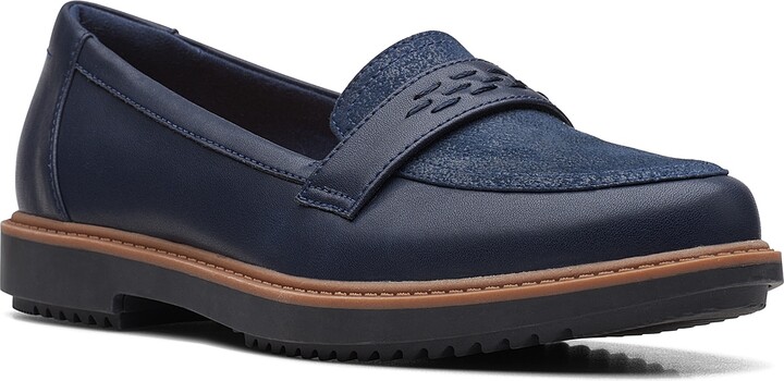 clarks women's raisie arlie loafer