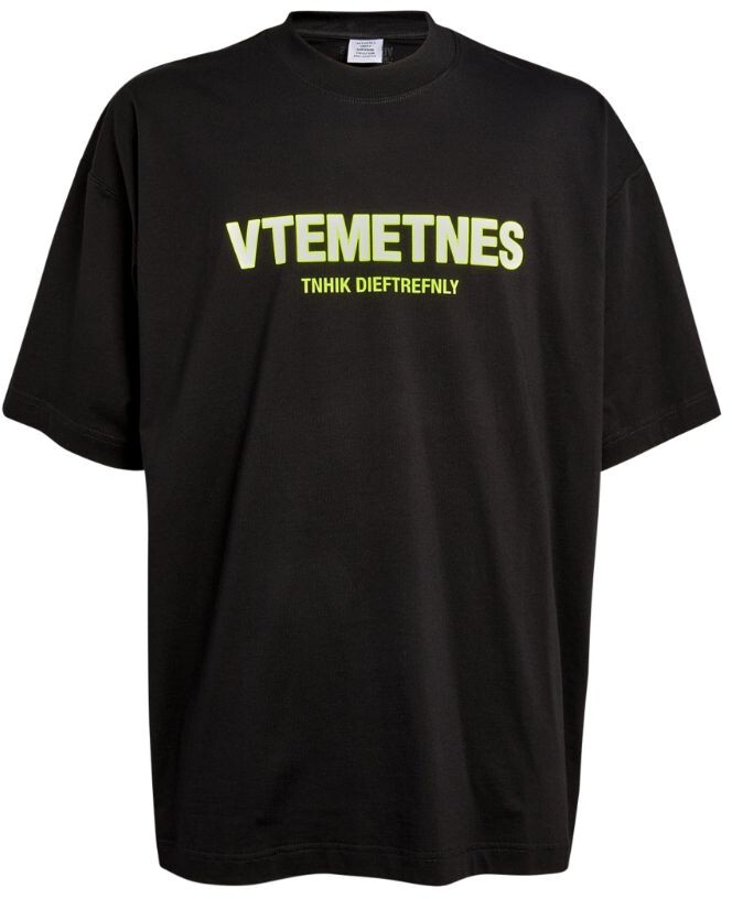 Vetements Think Differently Logo T-Shirt - ShopStyle
