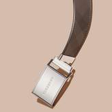 Thumbnail for your product : Burberry Reversible Smoked Check and Leather Plaque Belt