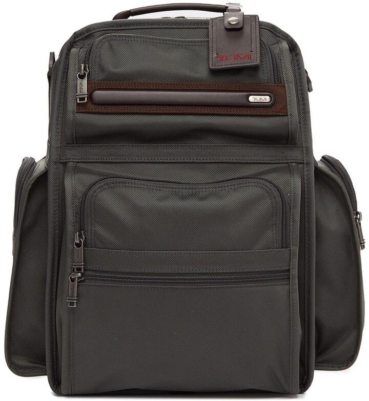 tumi gilman brief pack