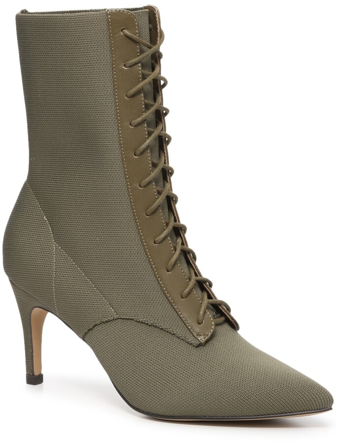 charles david stretch boots