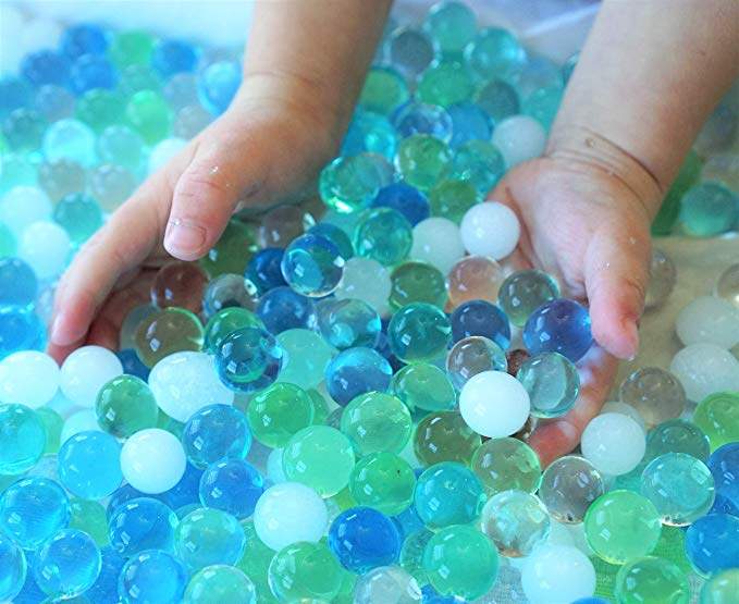 Water Beads with Fine Motor Skills Toy Set Non-Toxic Water Sensory Toy for  Kids - 10,000 Beads with 2 Scoops and 2 Tweezers for Early Skill  Development
