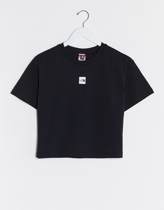 The North Face central logo crop t-shirt in black