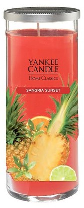 Yankee Candle Berry Candle RED