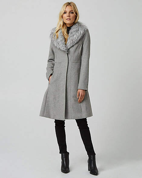le chateau wool coat