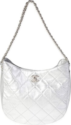 CHANEL Pre-Owned 2002 Quilted Hobo Handbag - Farfetch in 2023