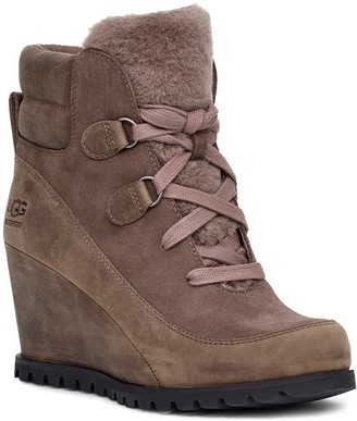 insulated wedge sole boots