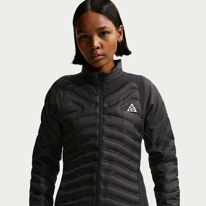 Women's Nike ACG "Lava Loft" Therma-FIT Trail Running Jacket in Black | IO9134-010
