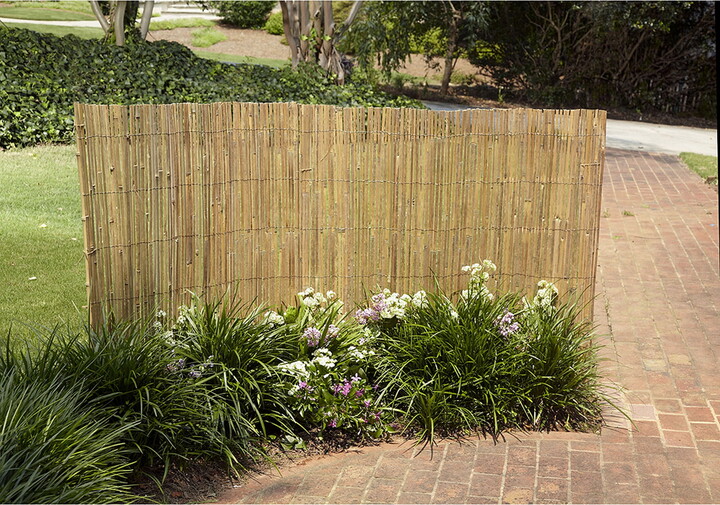 Garden Path Gardenpath 1/2 In. Outside Peel Bamboo Fence, 4 ft. H x 8 ft. L
