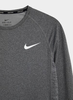 Thumbnail for your product : Nike Soft microfibre tee (Men, Black, LARGE)