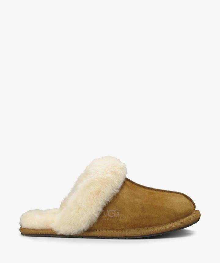 do ugg slippers fit true to size