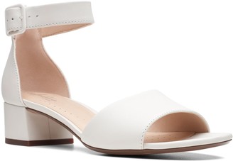 clarks block heel shoes